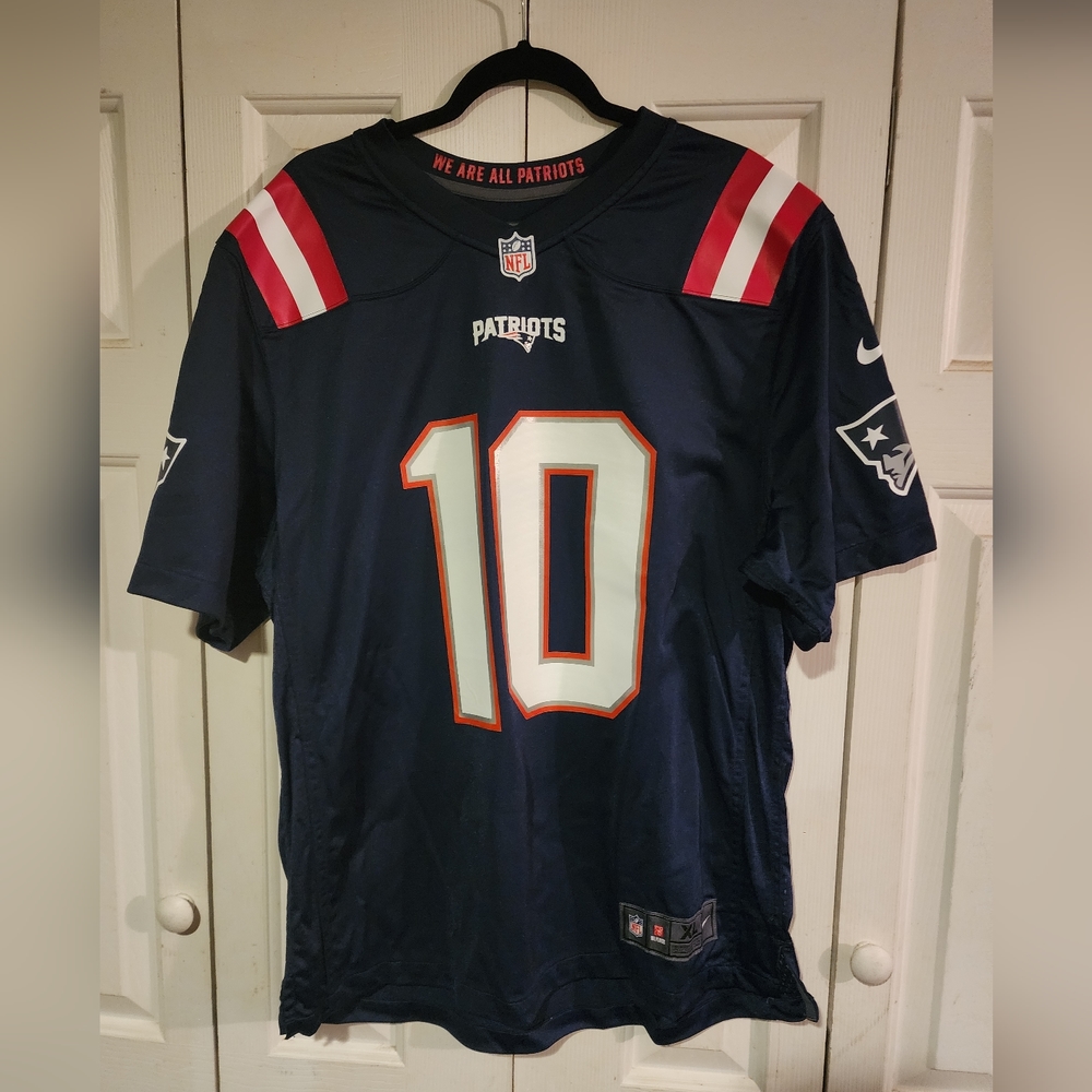 NEW ENGLAND PATRIOTS JERSEY AUTHENTIC JONES FAN